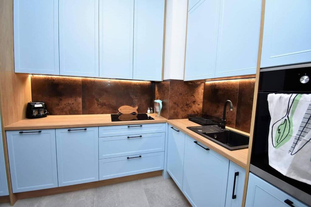 Apartament Blue Bastion Walowa 23C Z Klimatyzacja I Miejscem Parkingowym W Podziemnym Parkingu Gdańsk Exterior foto